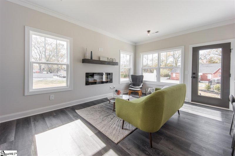 Property image 5 at 136 PARK Avenue, Greer, SC 29651