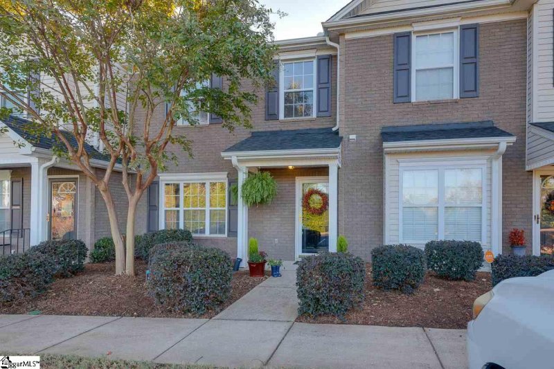 Property image 2 at 709 Rock Hill Court, Greenville, SC 29607