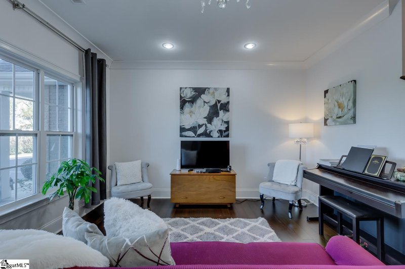 Property image 4 at 709 Rock Hill Court, Greenville, SC 29607