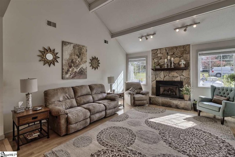 Property image 4 at 136 Chestnut Lake Drive, Inman, SC 29349