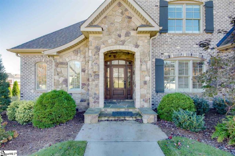 Property image 2 at 27 Maxwell Farm Drive, Simpsonville, SC 29681