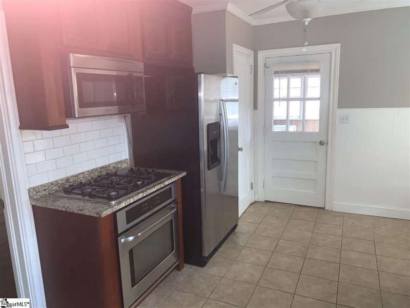 Property image 5 at 111 Carolina Avenue, Greenville, SC 29607