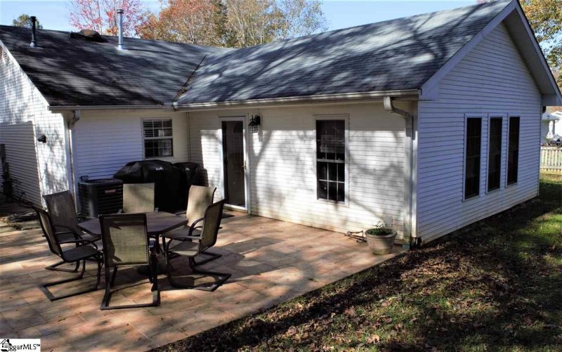 Property image 4 at 109 Teal Drive, Easley, SC 29642