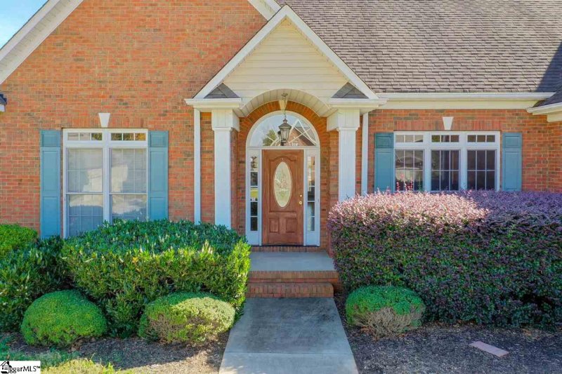 Property image 2 at 142 Red Maple Circle, Easley, SC 29642