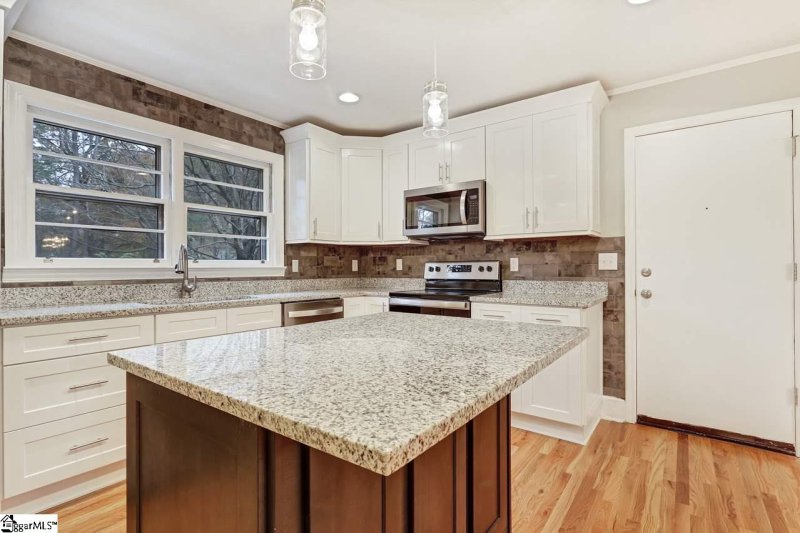 Property image 4 at 201 Edwards Mill Road, Taylors, SC 29687