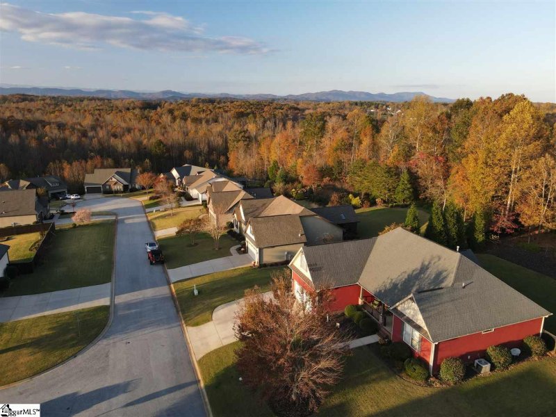 Property image 2 at 416 Tineke Way, Travelers Rest, SC 29690