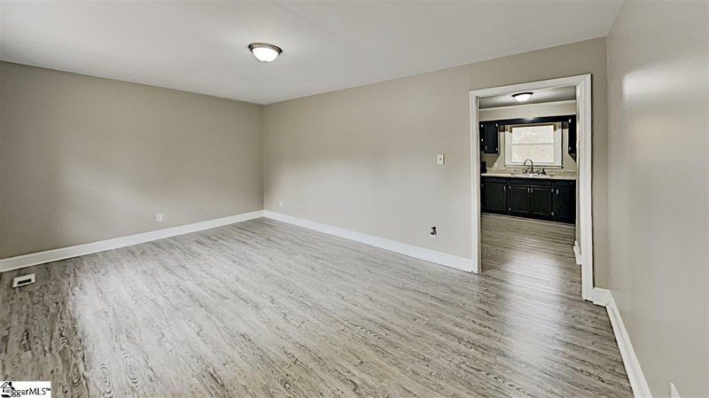 Property image 3 at 108 Jasper Drive, Greenville, SC 29605