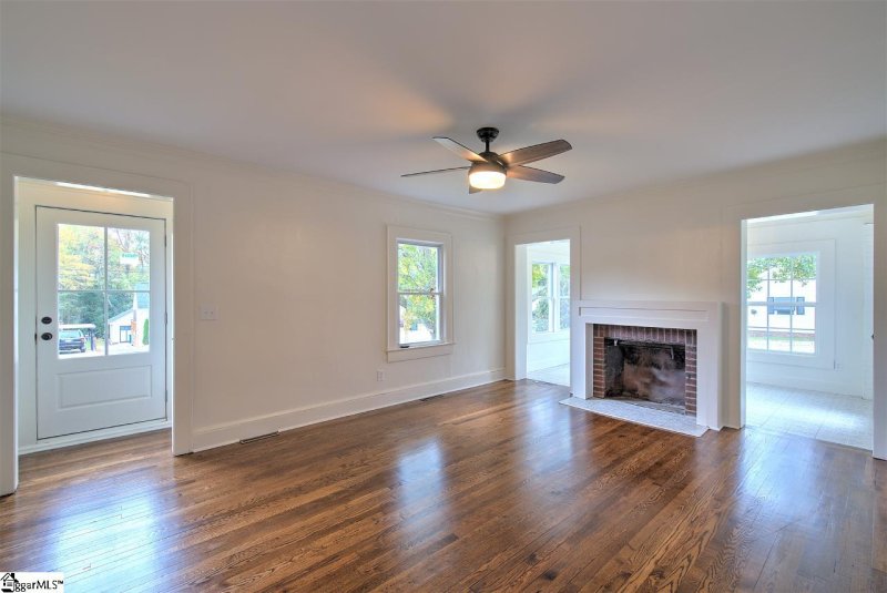 Property image 5 at 26 Harrington Avenue, Greenville, SC 29607