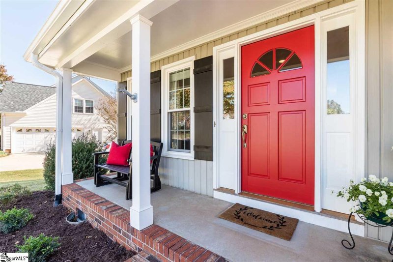 Property image 3 at 201 Buckler Court, Simpsonville, SC 29681-7253