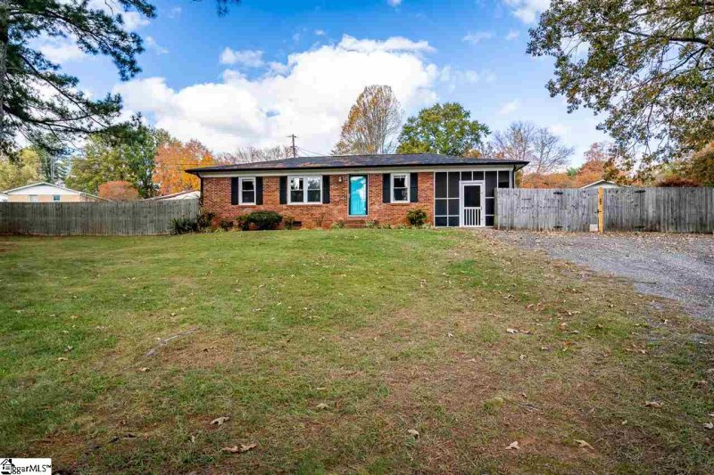 Property image 4 at 120 Belmont Circle, Easley, SC 29642