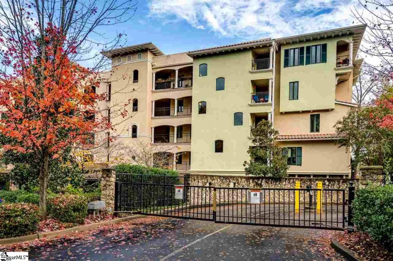 Property image 2 at 1209 E Washington Street, Greenville, SC 29601