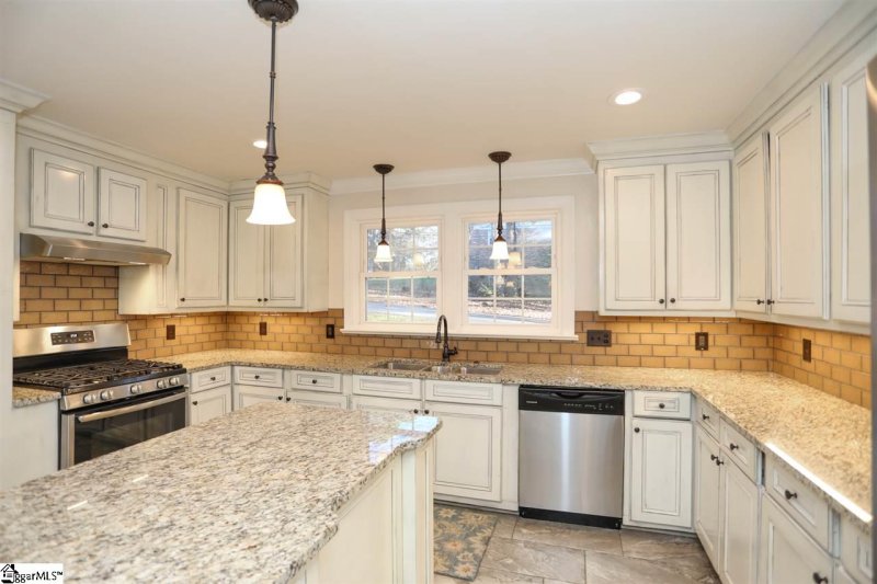 Property image 5 at 118 Dalewood Drive, Simpsonville, SC 29681