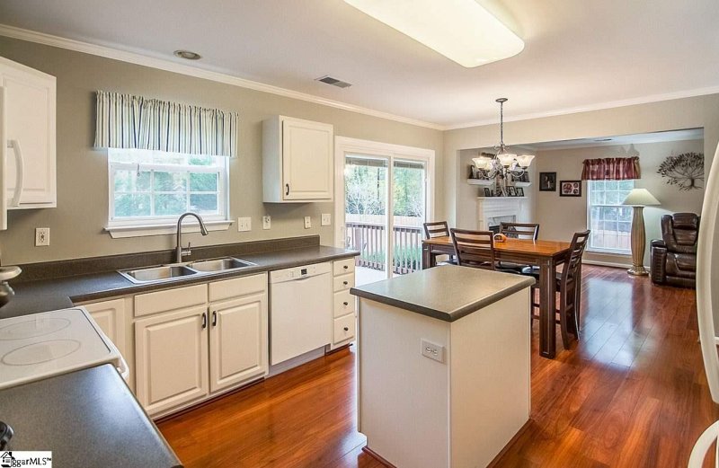 Property image 5 at 716 Sugar Maple Court, Fountain Inn, SC 29644