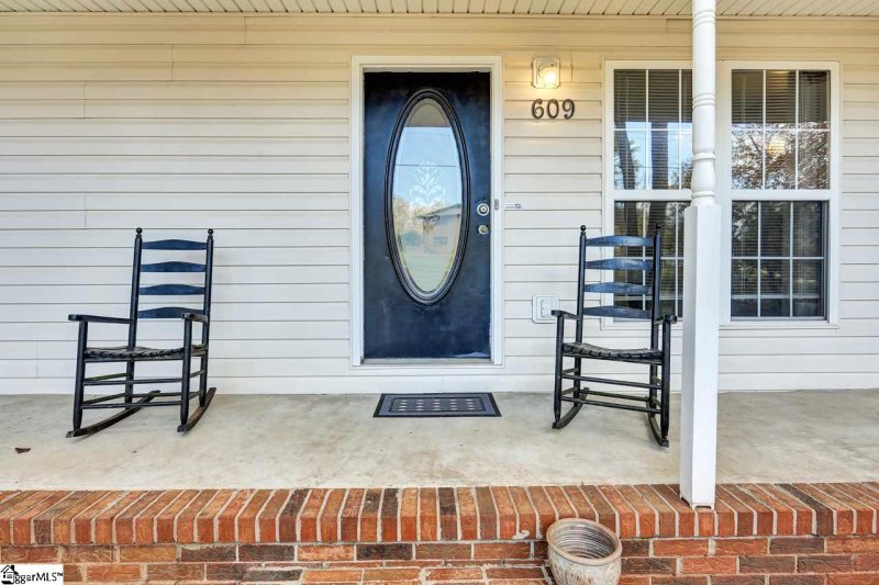 Property image 5 at 609 Sentell Road, Greenville, SC 29611