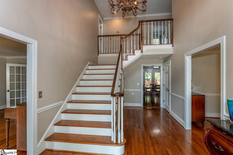 Property image 4 at 2 Meadowsweet Lane, Greenville, SC 29615
