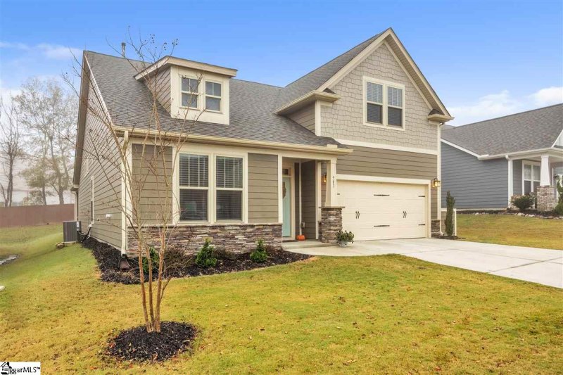 Property image 2 at 503 Dewy Meadows Drive, Taylors, SC 29687