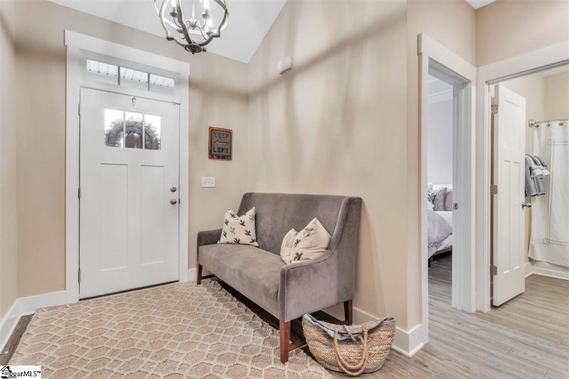 Property image 5 at 503 Dewy Meadows Drive, Taylors, SC 29687