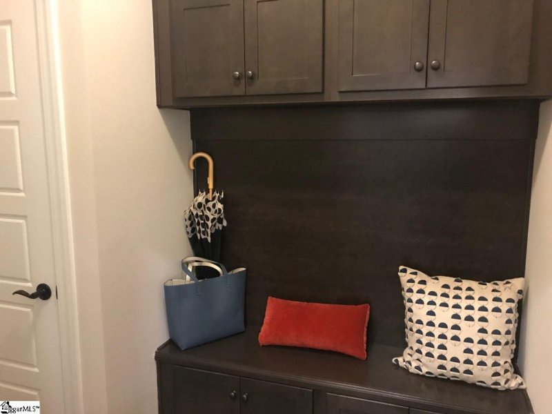 Property image 5 at 100 Crestgate Way, Easley, SC 29642