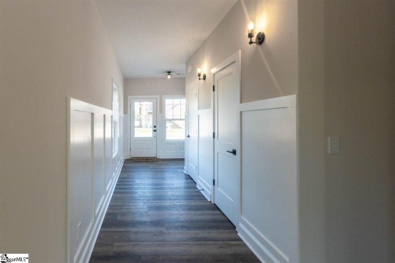 Property image 2 at 130 PARK Avenue, Greer, SC 29651