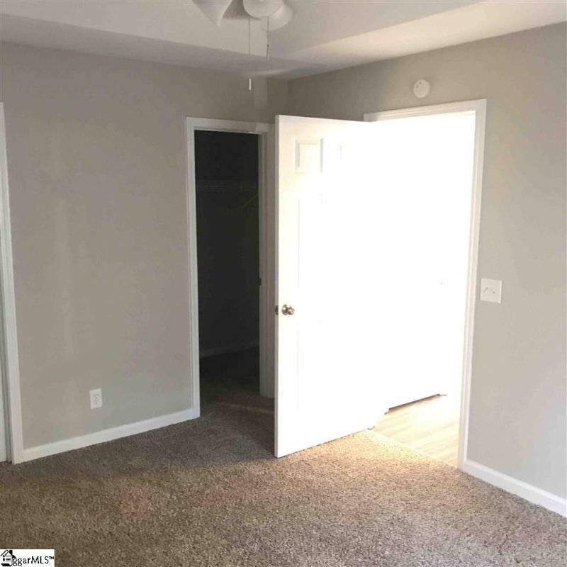 Property image 4 at 34 MIRACLE Drive, Greenville, SC 29605