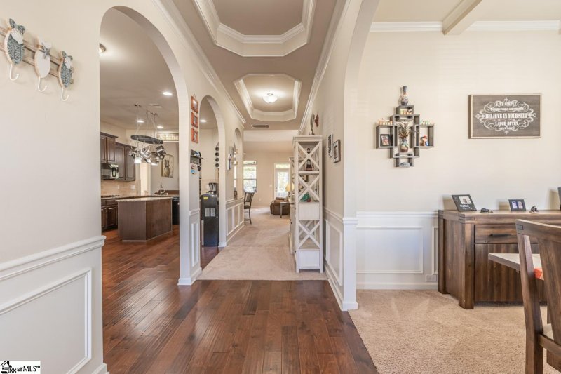 Property image 2 at 201 Mansfield Lane, Greer, SC 29650