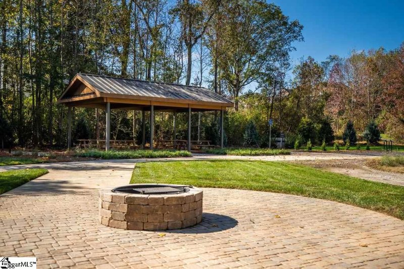 Property image 5 at 306 Nebbiolo Lane, Simpsonville, SC 29681