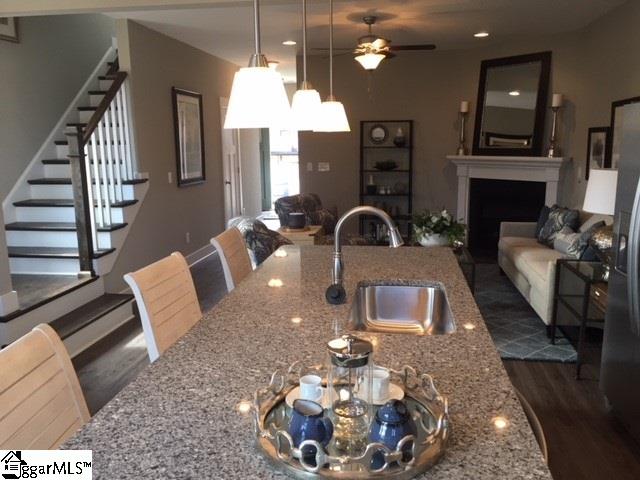 Property image 3 at 10 Timber Oak Way, Simpsonville, SC 29681