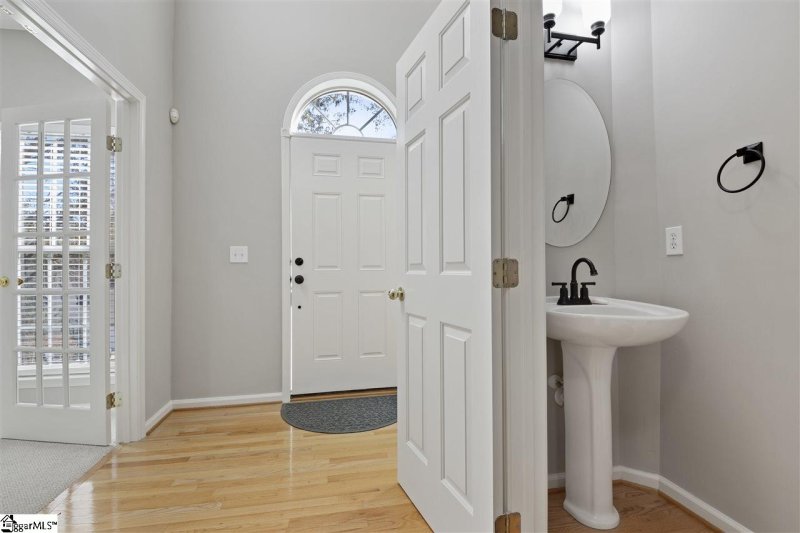 Property image 5 at 114 Guilford Drive, Easley, SC 29642