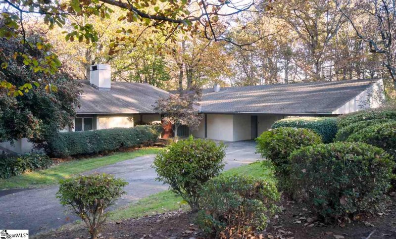 Property image 2 at 4 Stratton Place, Greenville, SC 29615