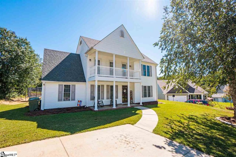 109 Glazed Springs Court