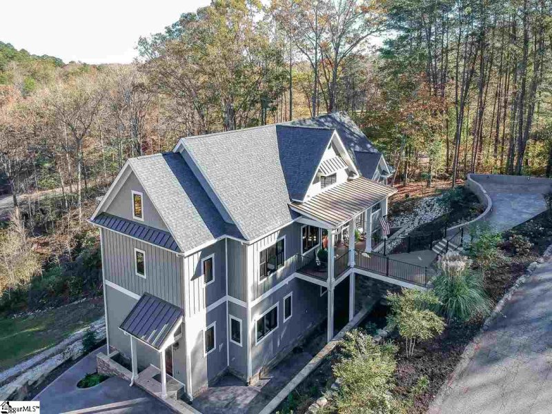 Property image 2 at 902 Bay Ridge Drive, Salem, SC 29676