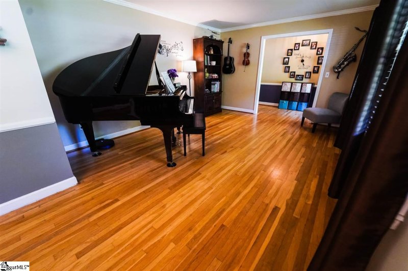 Property image 5 at 603 Confederate Circle, Taylors, SC 29687