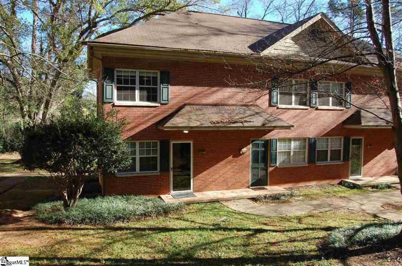 Property image 5 at 21 Faris Circle, Greenville, SC 29605