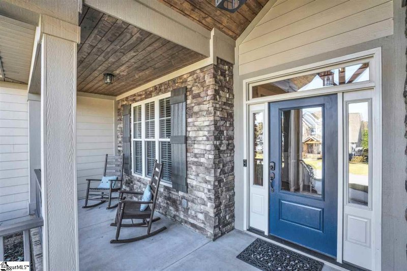 Property image 3 at 15 Hunters Landing Drive, Greer, SC 29651