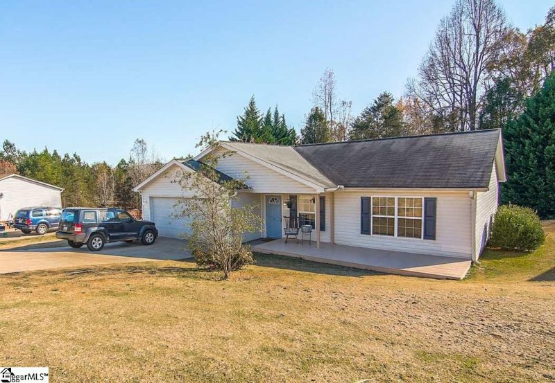 Property image 5 at 12 Sunset Mountain Court, Travelers Rest, SC 29690