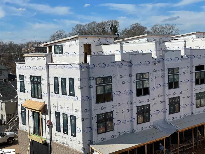 Property image 5 at 121 W Stone Avenue, Greenville, SC 29601