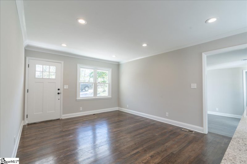 Property image 3 at 228 W Castle Drive, Greenville, SC 29605