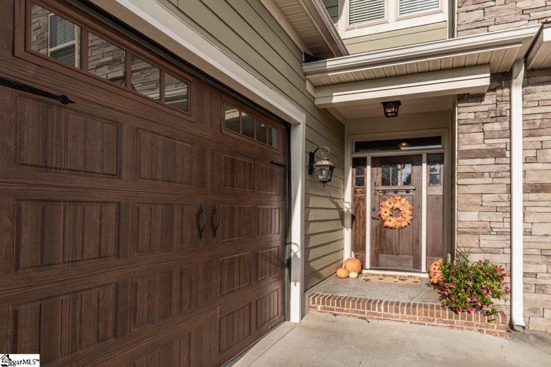 Property image 2 at 102 Bold Slope Drive, Piedmont, SC 29673