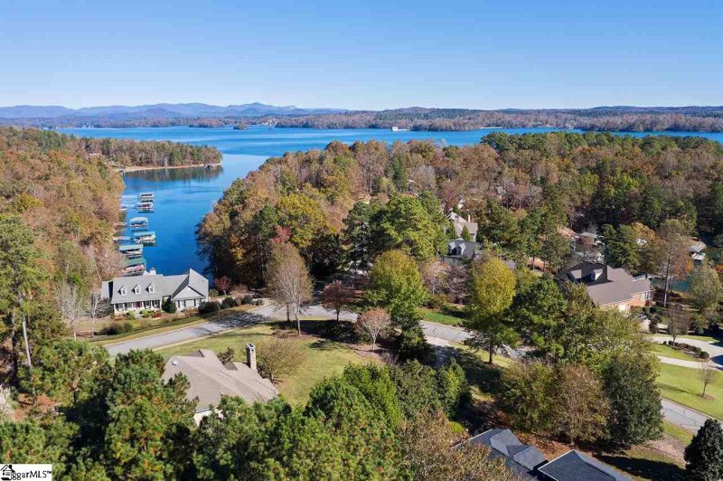 Property image 4 at 300 Woodgreene Court, Salem, SC 29676