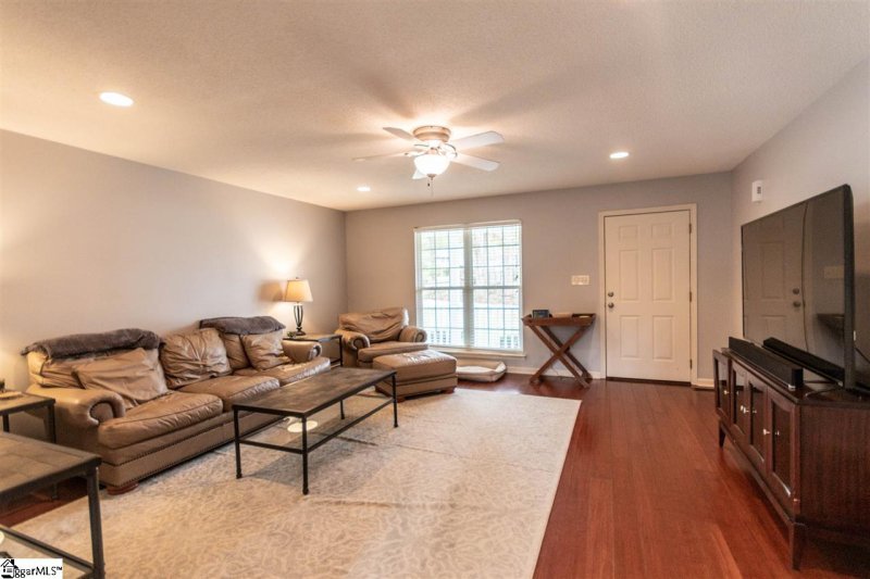 Property image 3 at 212 BARRY Drive, Greer, SC 29650