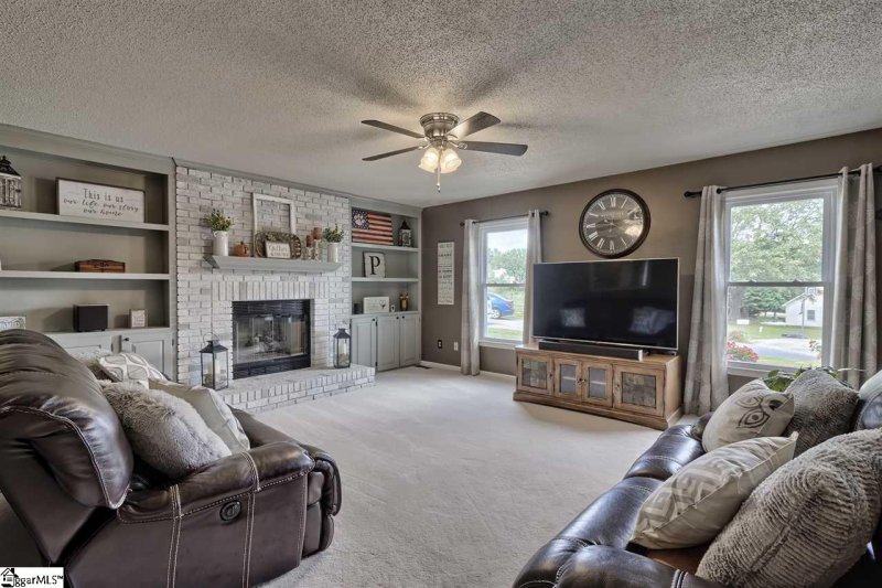 Property image 4 at 105 Laurel Walk, Piedmont, SC 29673-8393