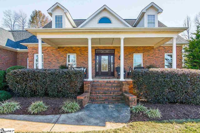 Property image 2 at 323 Fishermans Cove, Inman, SC 29349