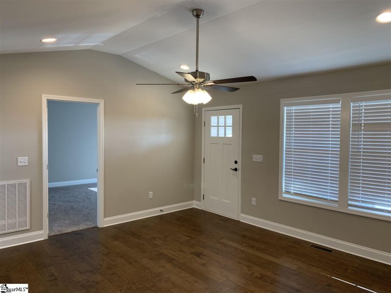 Property image 4 at 200 Hickory Drive, Pickens, SC 29671