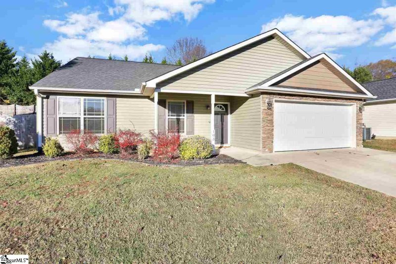 Property image 2 at 103 Cassidy Court, Simpsonville, SC 29680