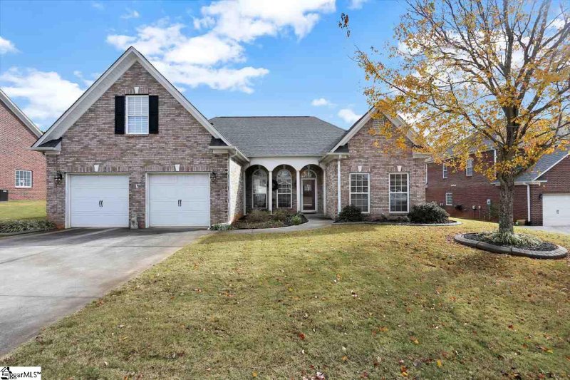 Property image 2 at 216 Haddington Lane, Greenville, SC 29609