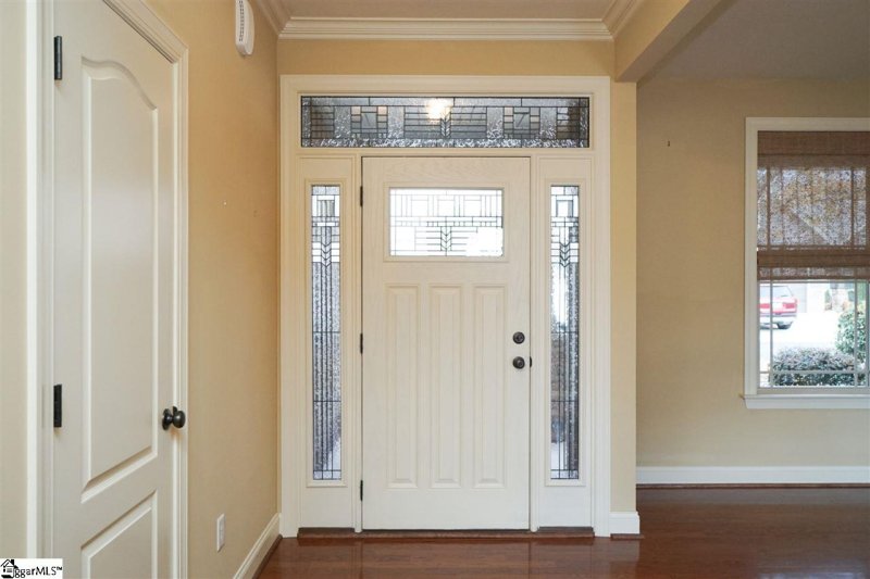 Property image 2 at 220 Catskill Drive, Taylors, SC 29687