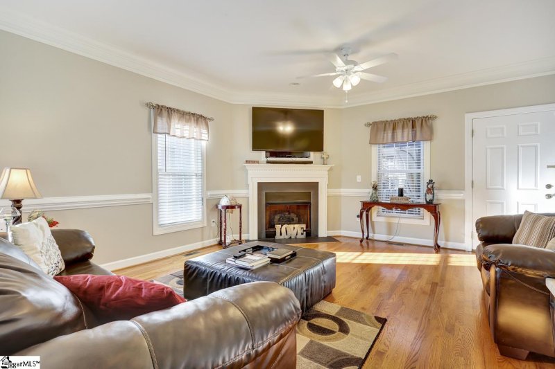 Property image 5 at 115 Glencreek Drive, Greer, SC 29650