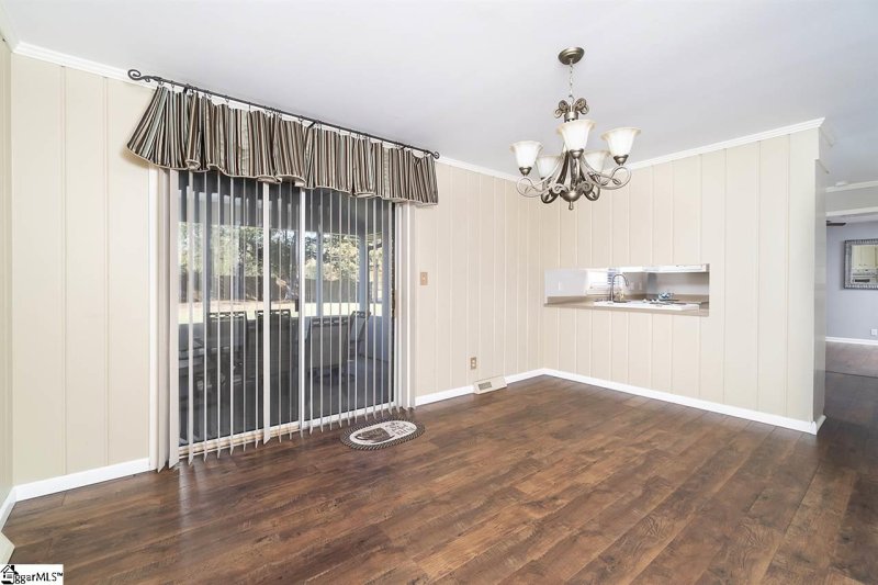 Property image 3 at 107 Fairhaven Drive, Taylors, SC 29687