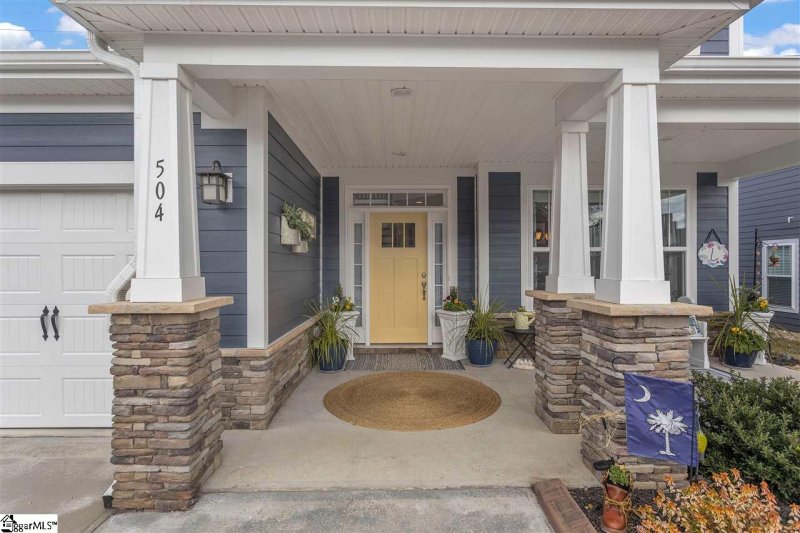 Property image 3 at 504 Dewy Meadows Drive, Taylors, SC 29687-3573