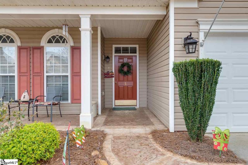 Property image 3 at 5 Carter Run Court, Simpsonville, SC 29681
